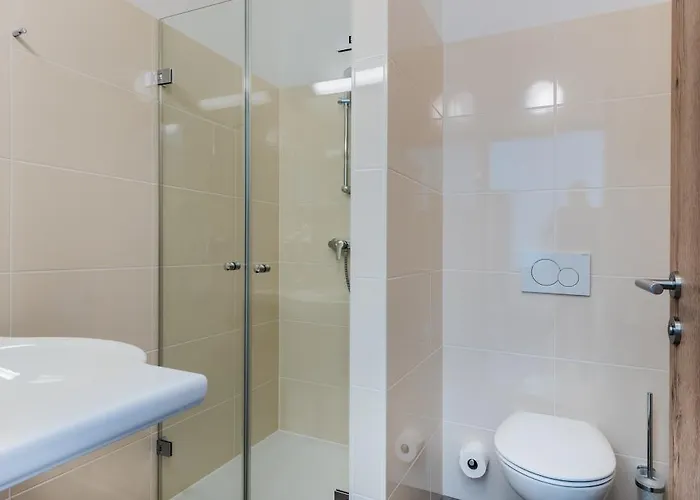 Motel Sleepin Premium *